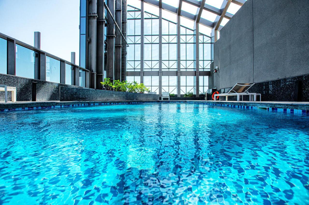 5 Star Sparkle Tower By Swarovski, Dubai Marina Luaran gambar
