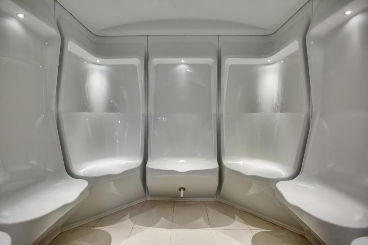 5 Star Sparkle Tower By Swarovski, Dubai Marina Luaran gambar